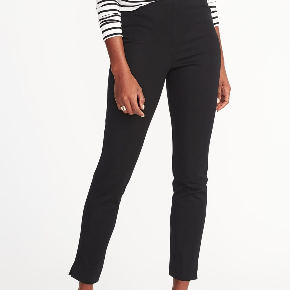 Old Navy Side Zip Pixie Ankle Pants